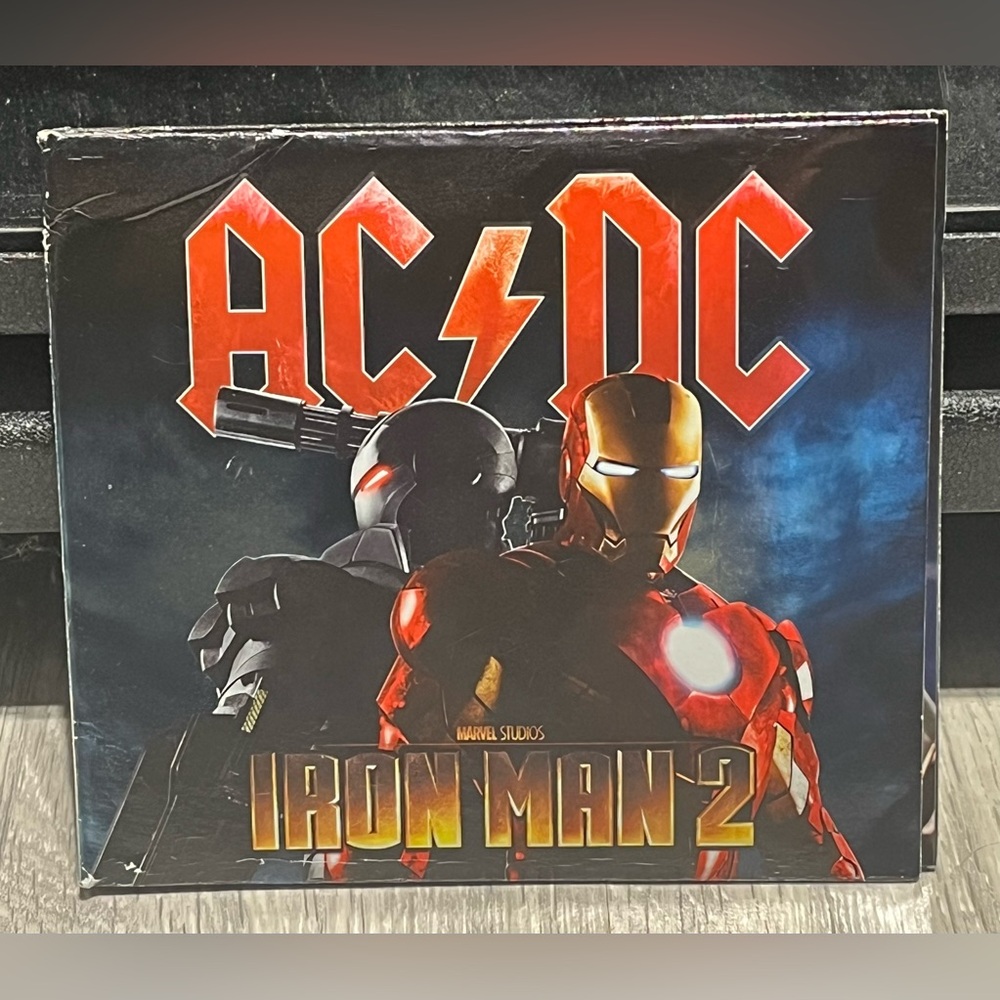 AC/DC – Iron Man 2 (2010 Columbia) CD Soundtrack Thunderstruck Back In Black..